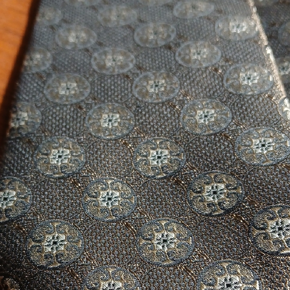 Joseph Abboud Blue and Gray Patterned Tie